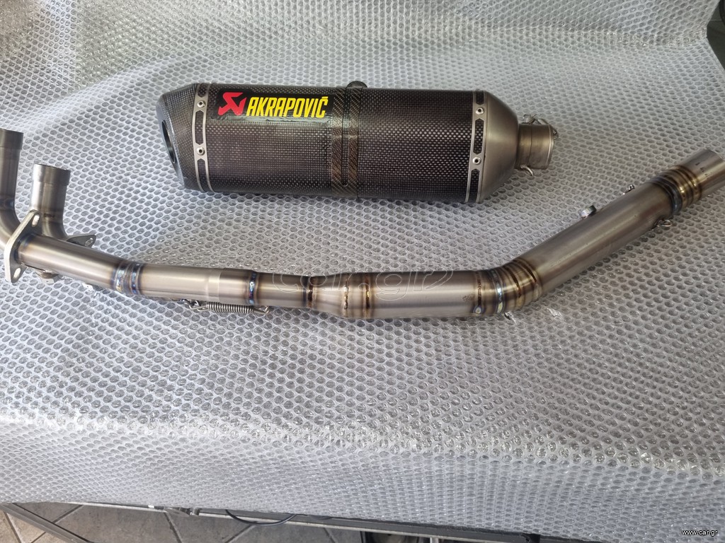 Yamaha Tmax 560 akrapovic Carbon + titanium Headers - Image 5